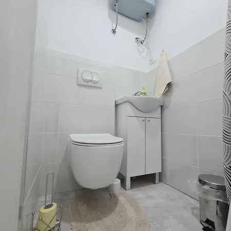 Viktorija Apartment
