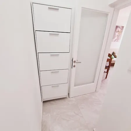 شقة Viktorija