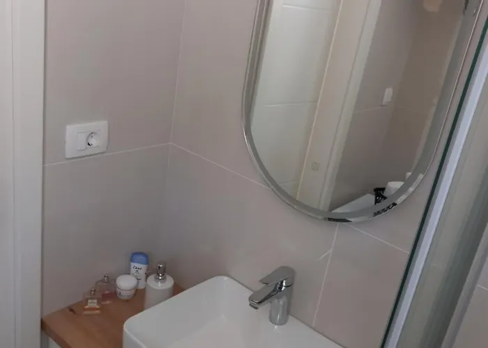 Viktorija Apartament *